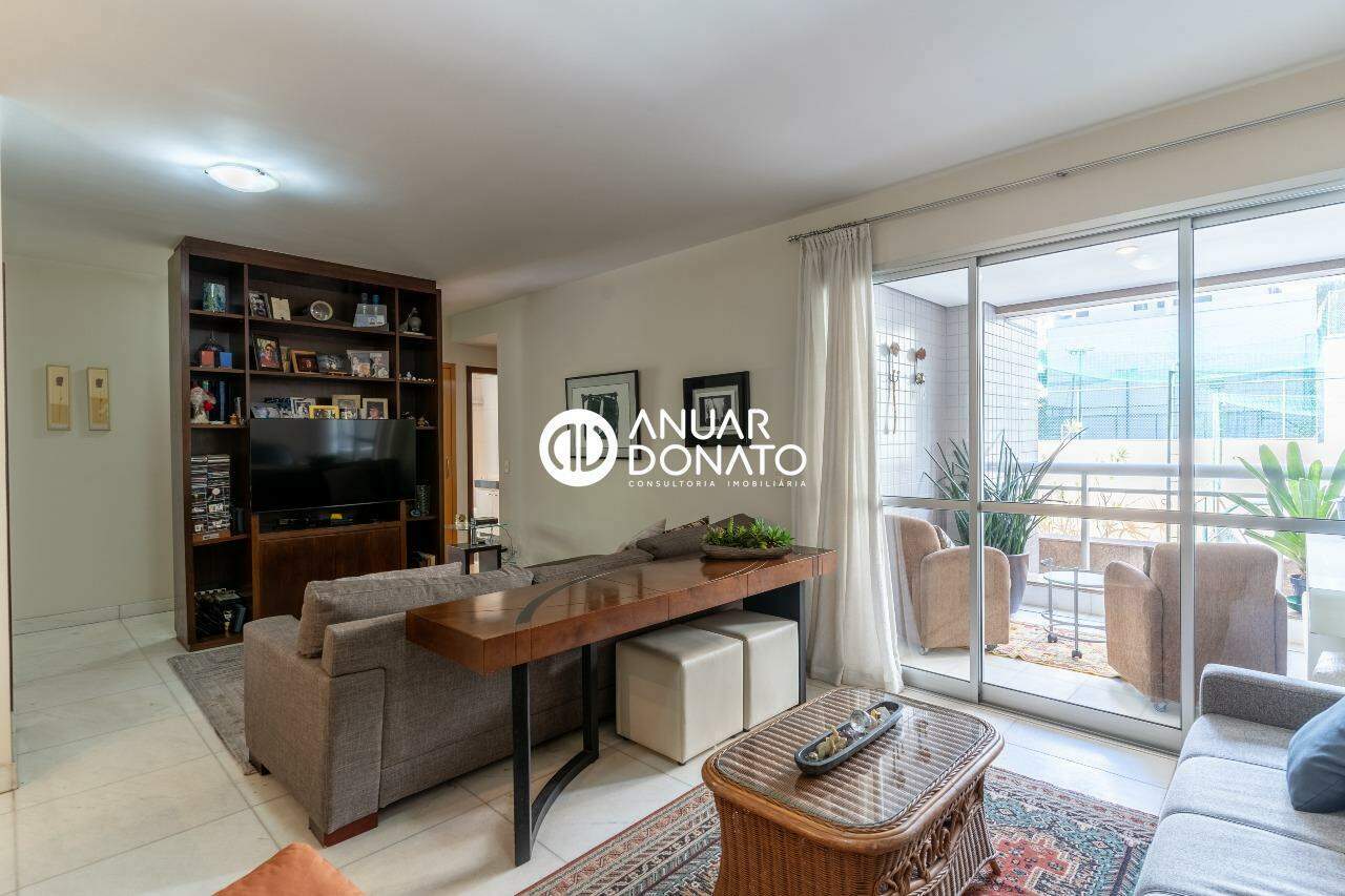 Apartamento com 4 quartos — Santo Agostinho, Belo Horizonte