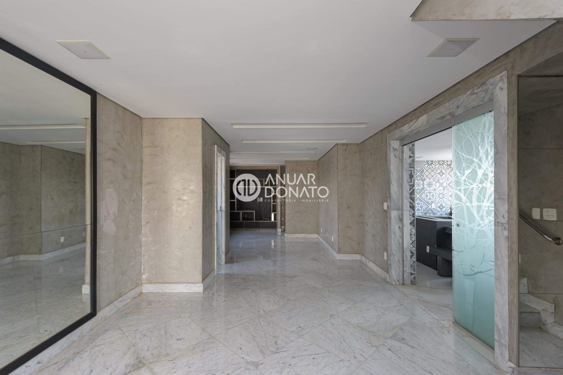Apartamento com 4 quartos — Funcionários, Belo Horizonte