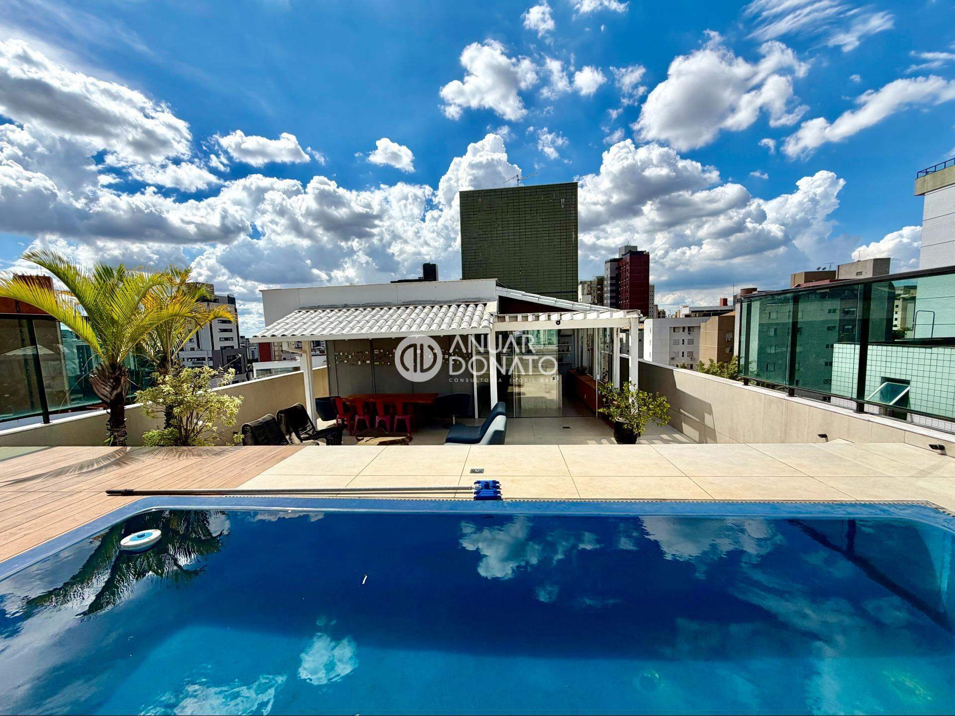Apartamento com 4 quartos — Carmo, Belo Horizonte