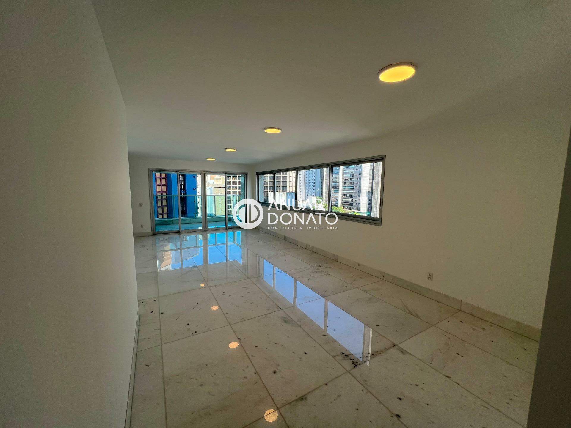 Apartamento com 4 quartos — Funcionários, Belo Horizonte