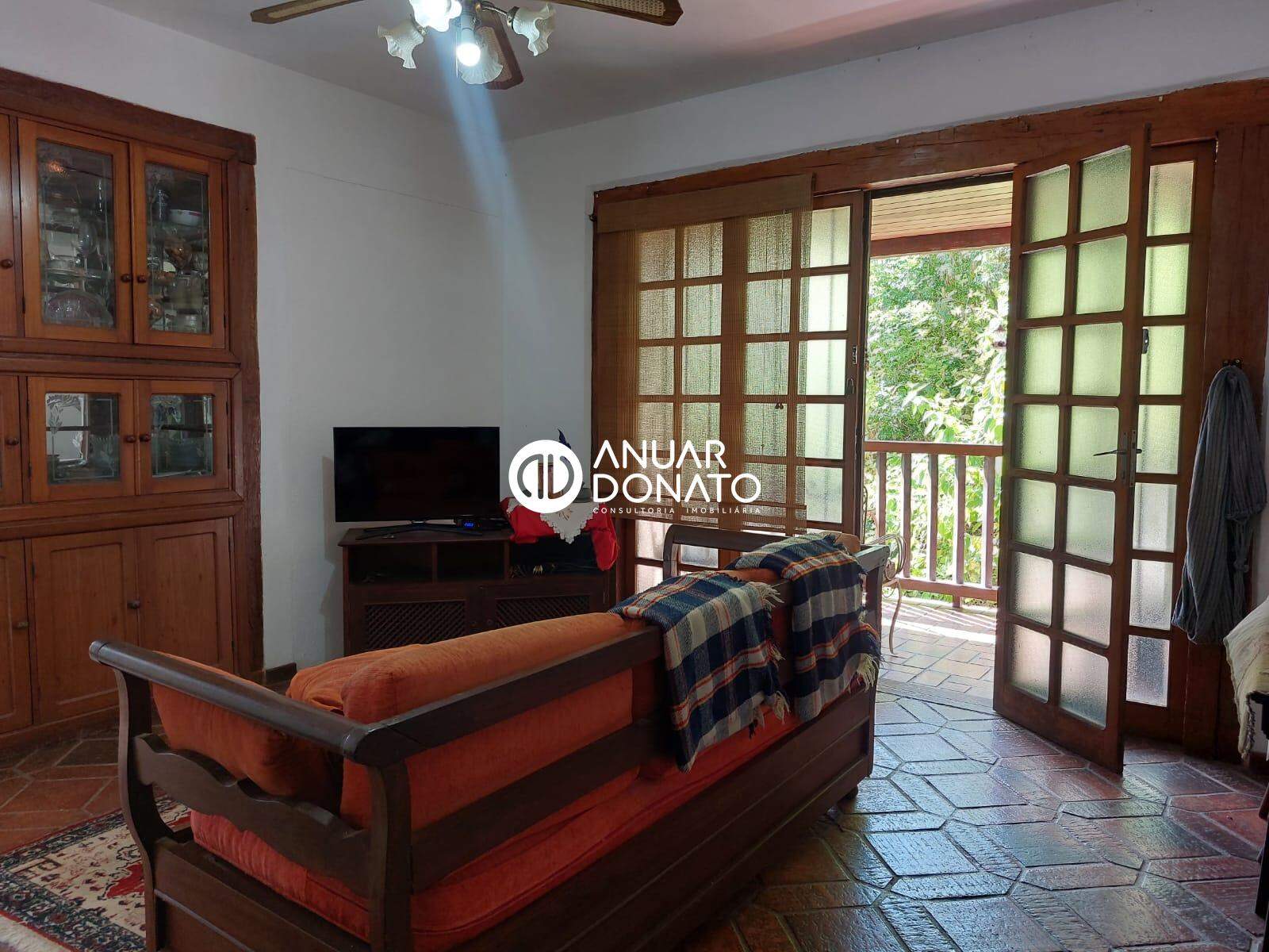 Casa com 5 quartos — Santa Lúcia, Belo Horizonte