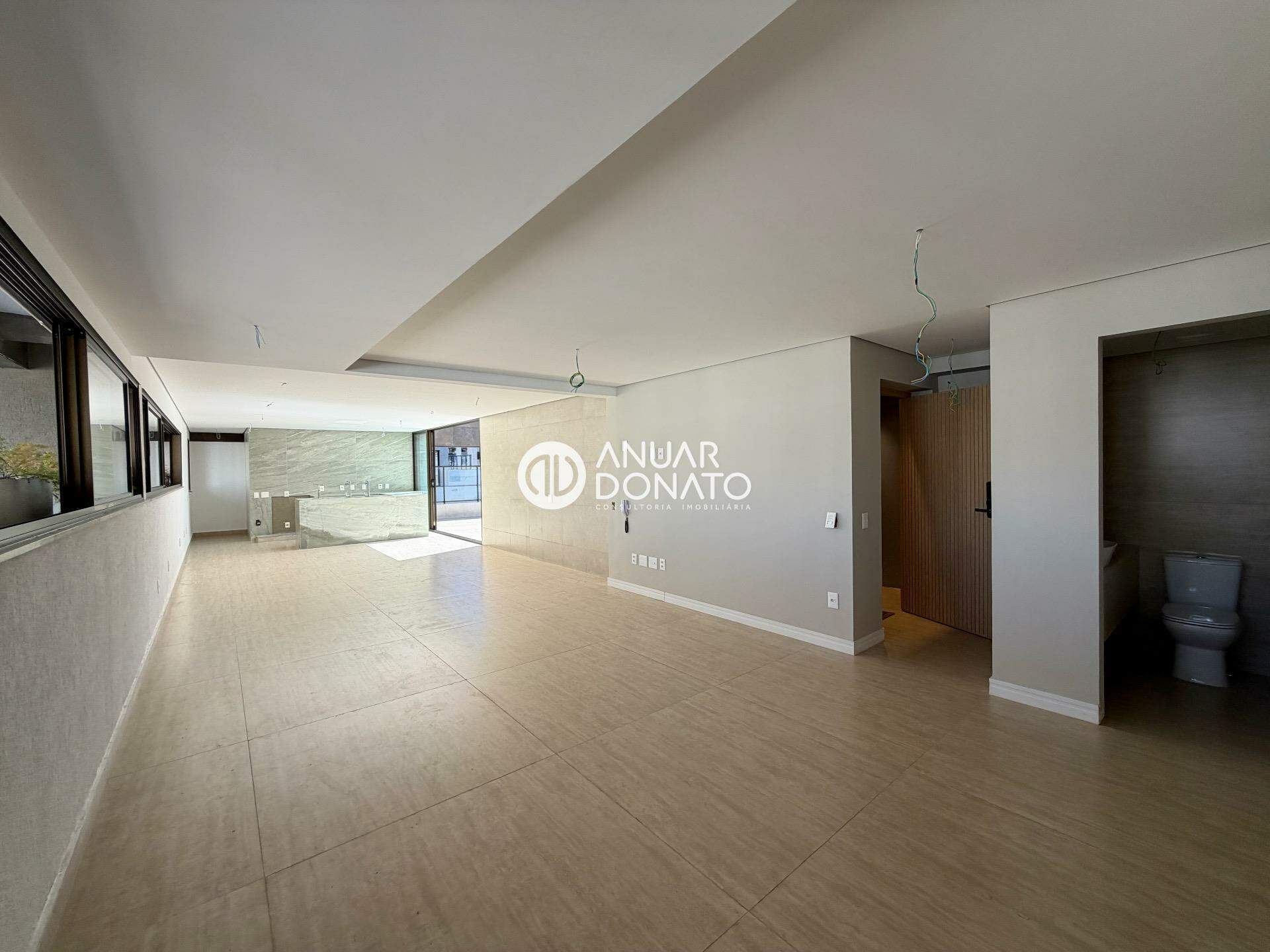 Apartamento com 4 quartos — Funcionários, Belo Horizonte