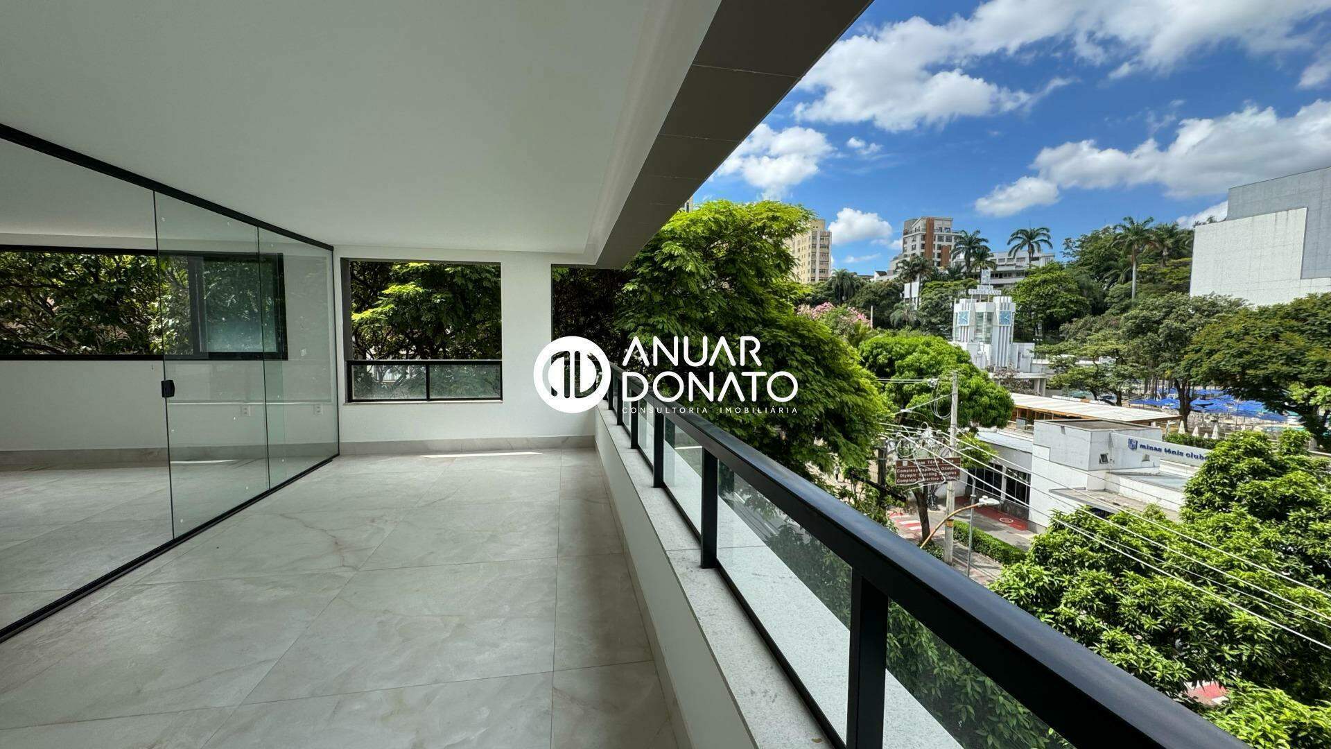 Apartamento com 4 quartos — Lourdes, Belo Horizonte