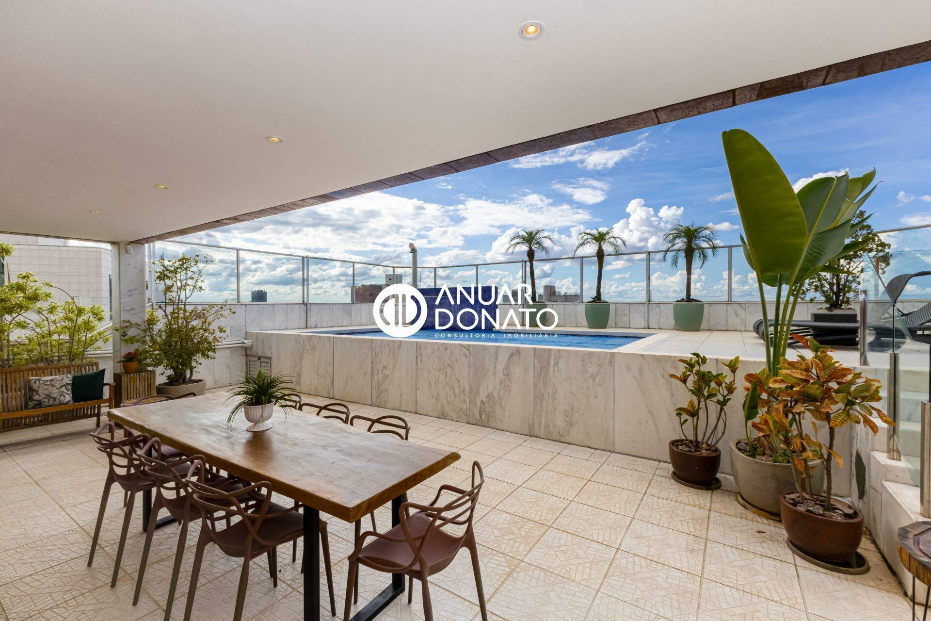 Apartamento com 5 quartos — Carmo, Belo Horizonte