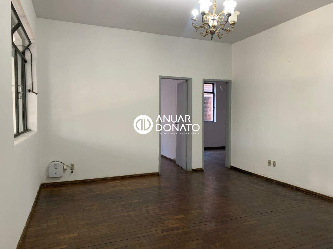 Casa com 4 quartos — Barro Preto, Belo Horizonte