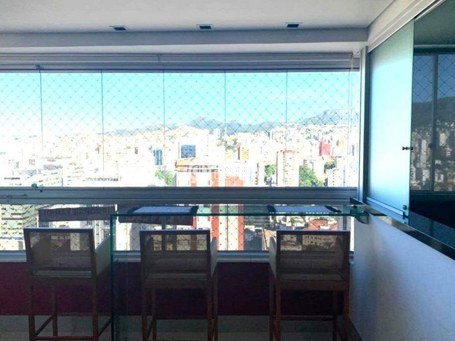 Apartamento com 3 quartos — Santo Antônio, Belo Horizonte