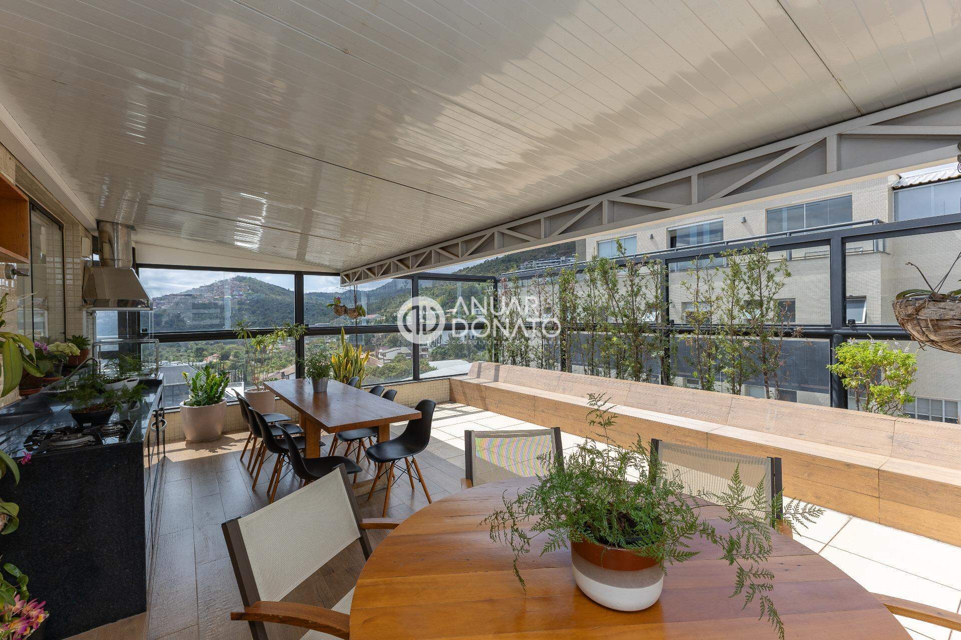 Apartamento com 4 quartos — Serra, Belo Horizonte