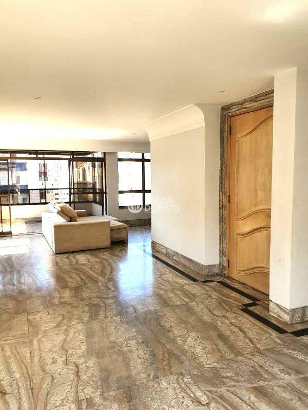 Apartamento com 4 quartos — Lourdes, Belo Horizonte