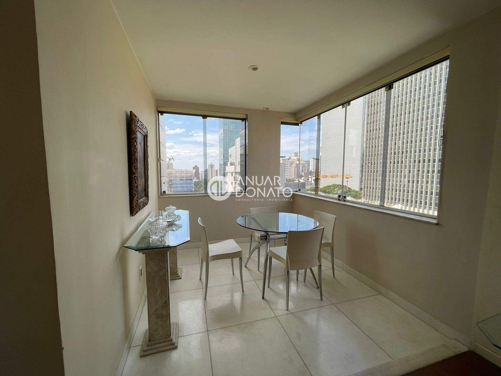 Apartamento com 4 quartos — Santo Agostinho, Belo Horizonte