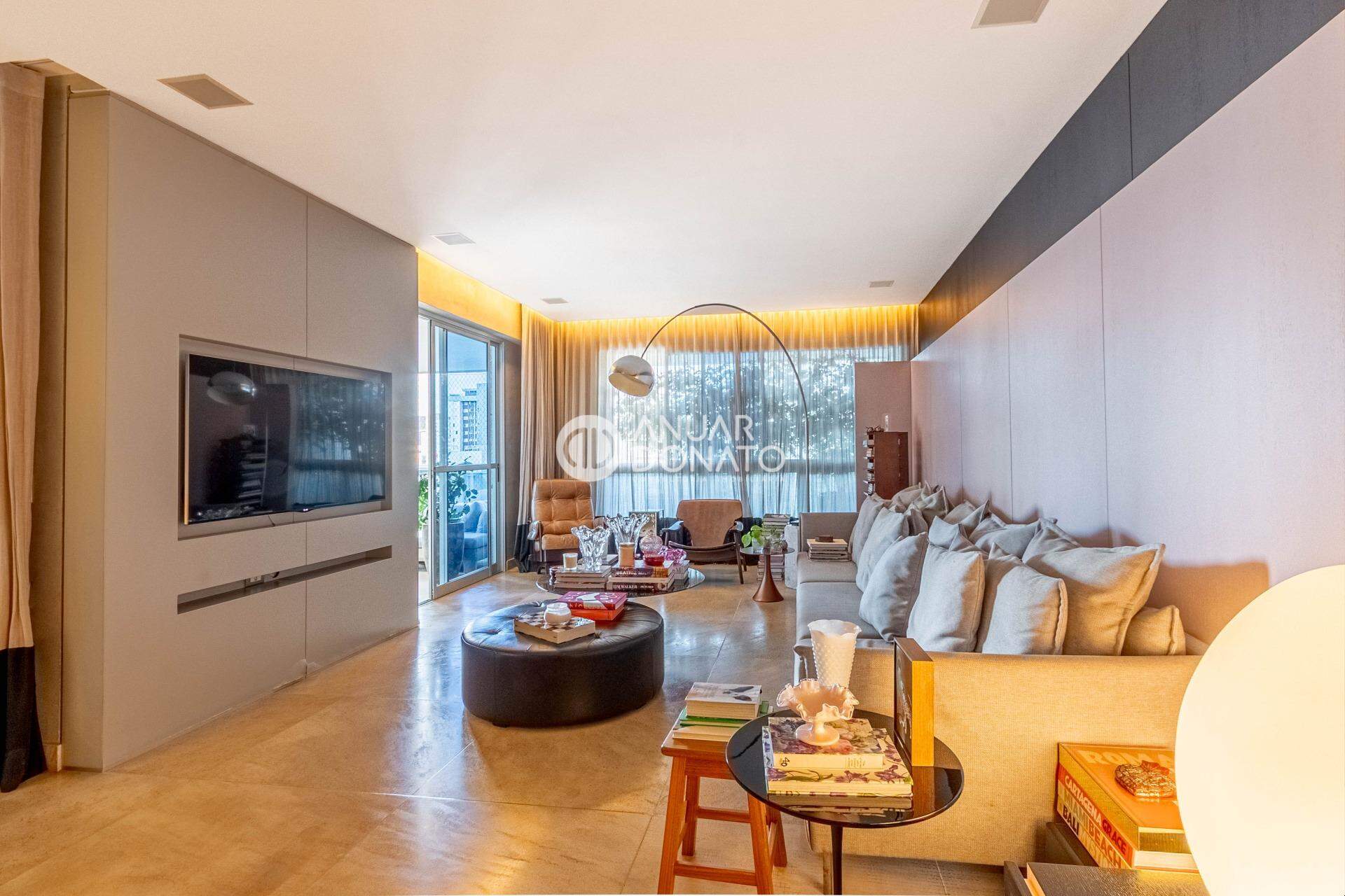 Apartamento com 4 quartos — Lourdes, Belo Horizonte