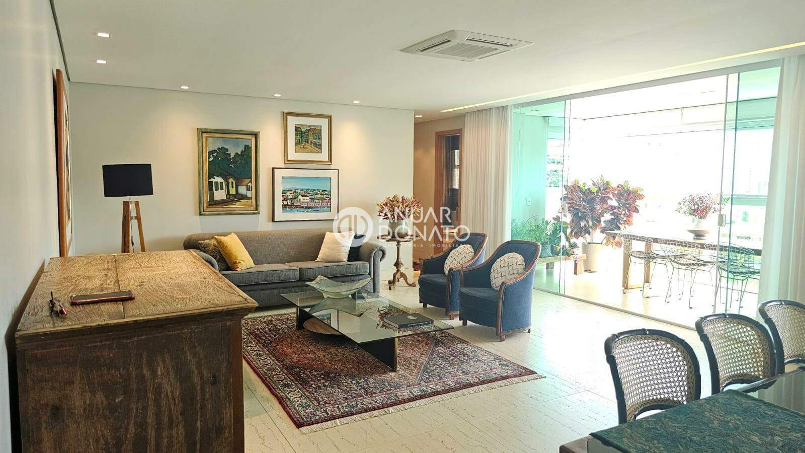 Apartamento com 4 quartos — Serra, Belo Horizonte