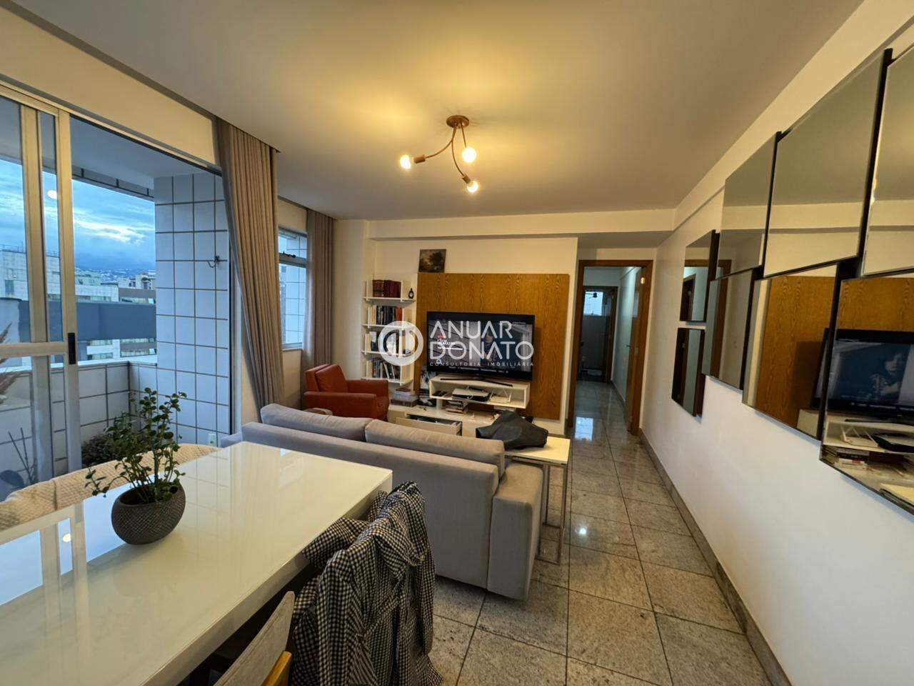 Apartamento com 2 quartos — Lourdes, Belo Horizonte