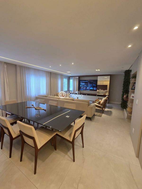 Apartamento com 4 quartos — Santa Lúcia, Belo Horizonte