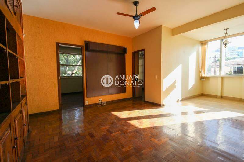 Apartamento com 4 quartos — Funcionários, Belo Horizonte