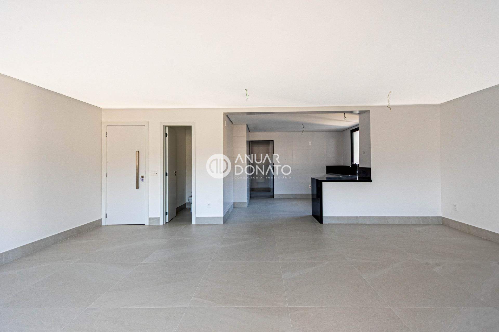 Apartamento com 4 quartos — Cruzeiro, Belo Horizonte