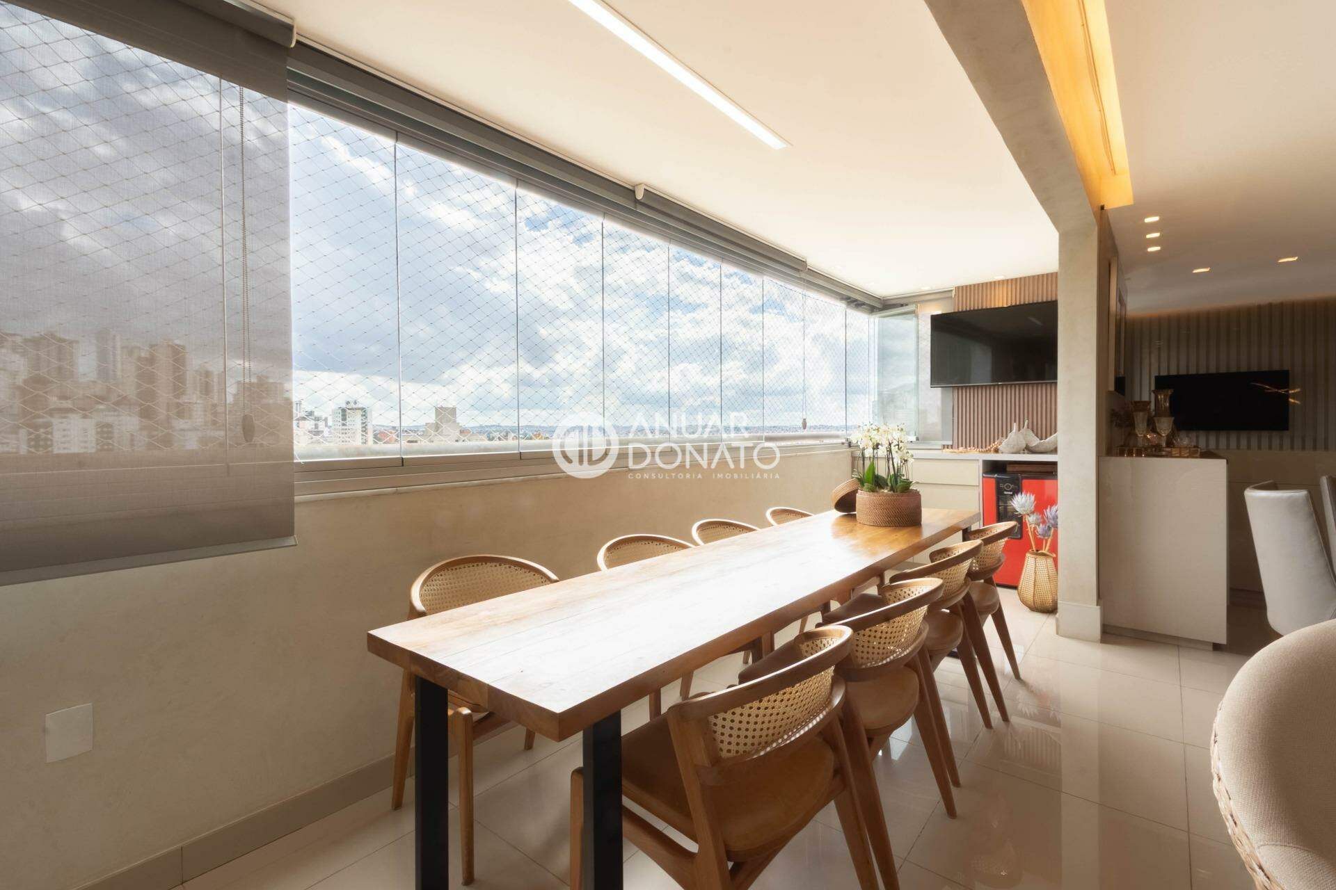 Apartamento com 4 quartos — Estoril, Belo Horizonte