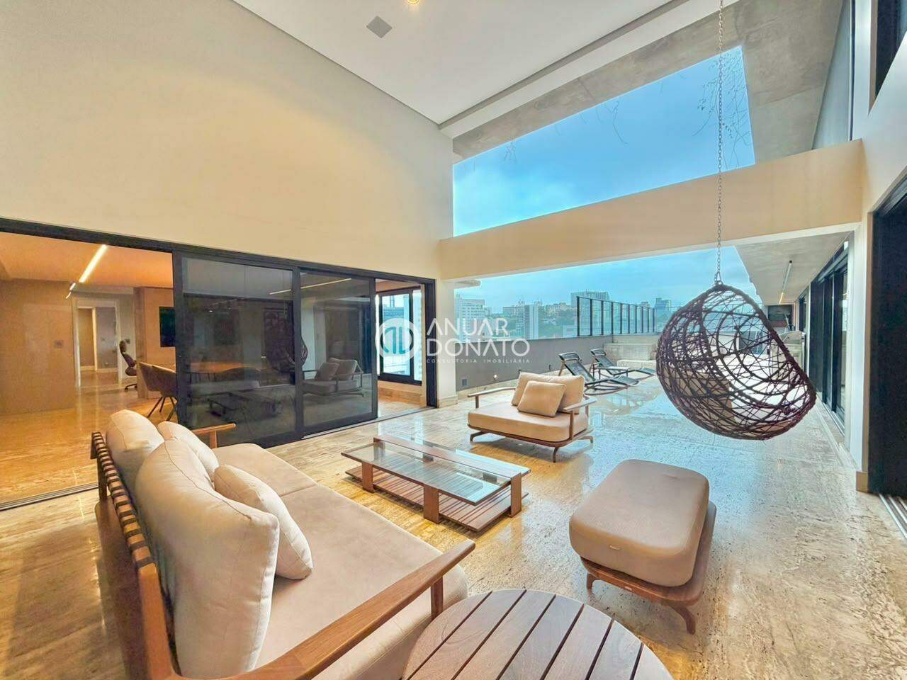 Apartamento com 4 quartos — Santa Lúcia, Belo Horizonte
