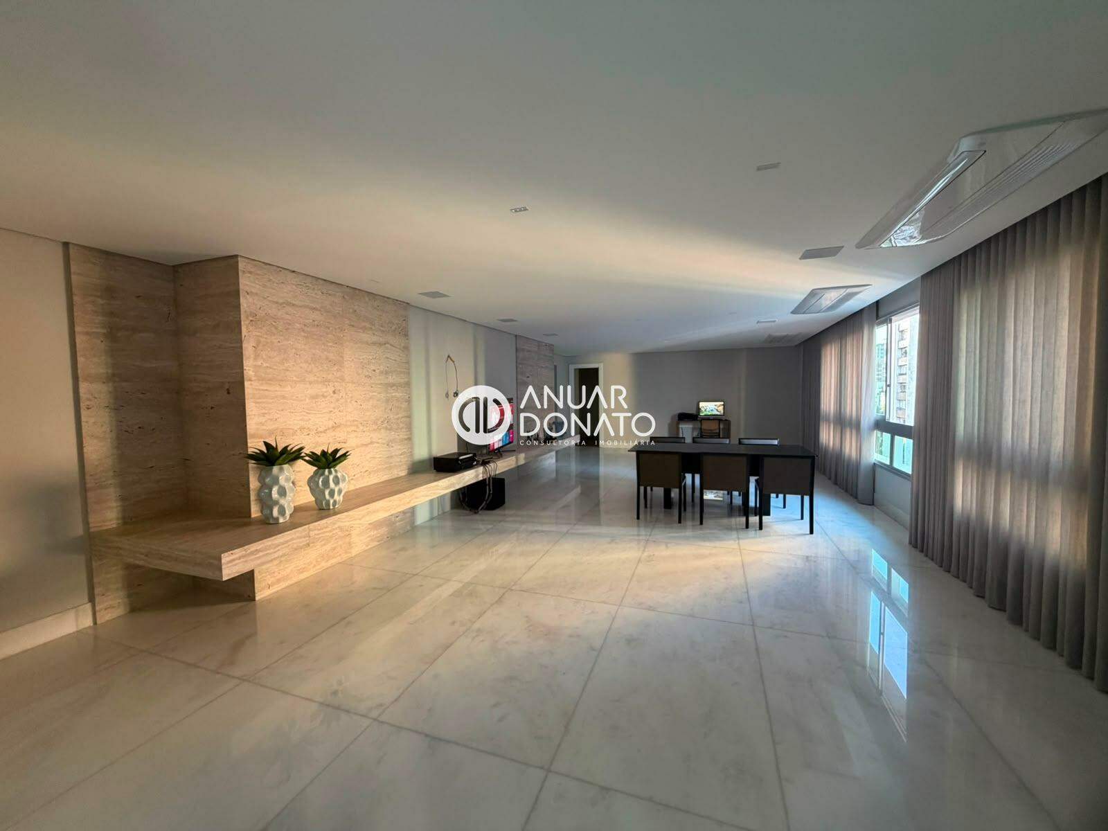 Apartamento com 4 quartos — Funcionários, Belo Horizonte