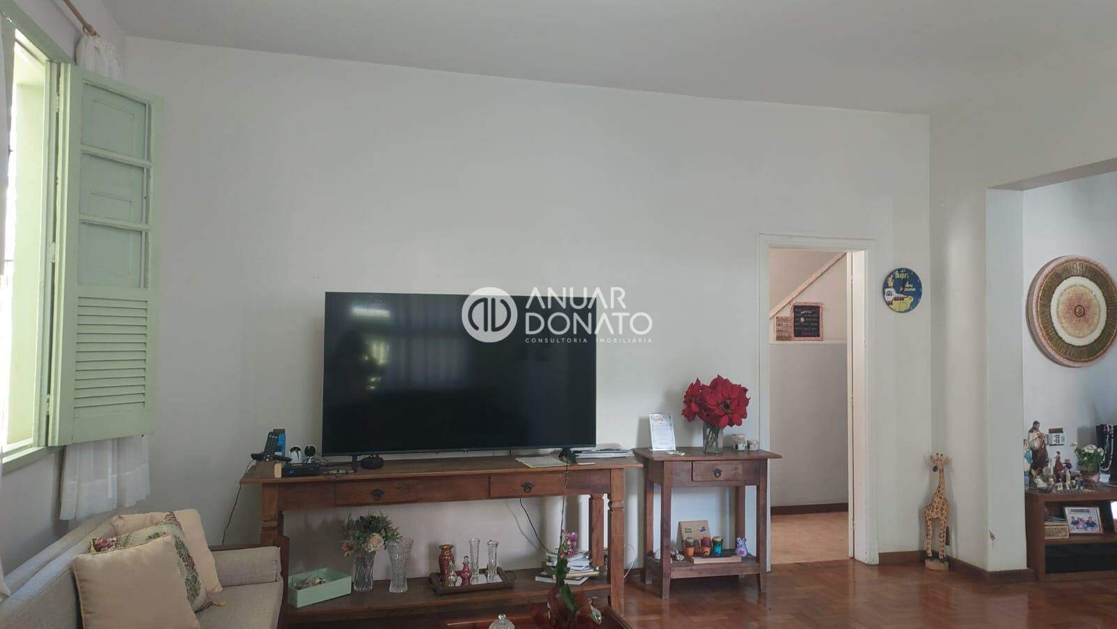 Casa com 3 quartos — Serra, Belo Horizonte