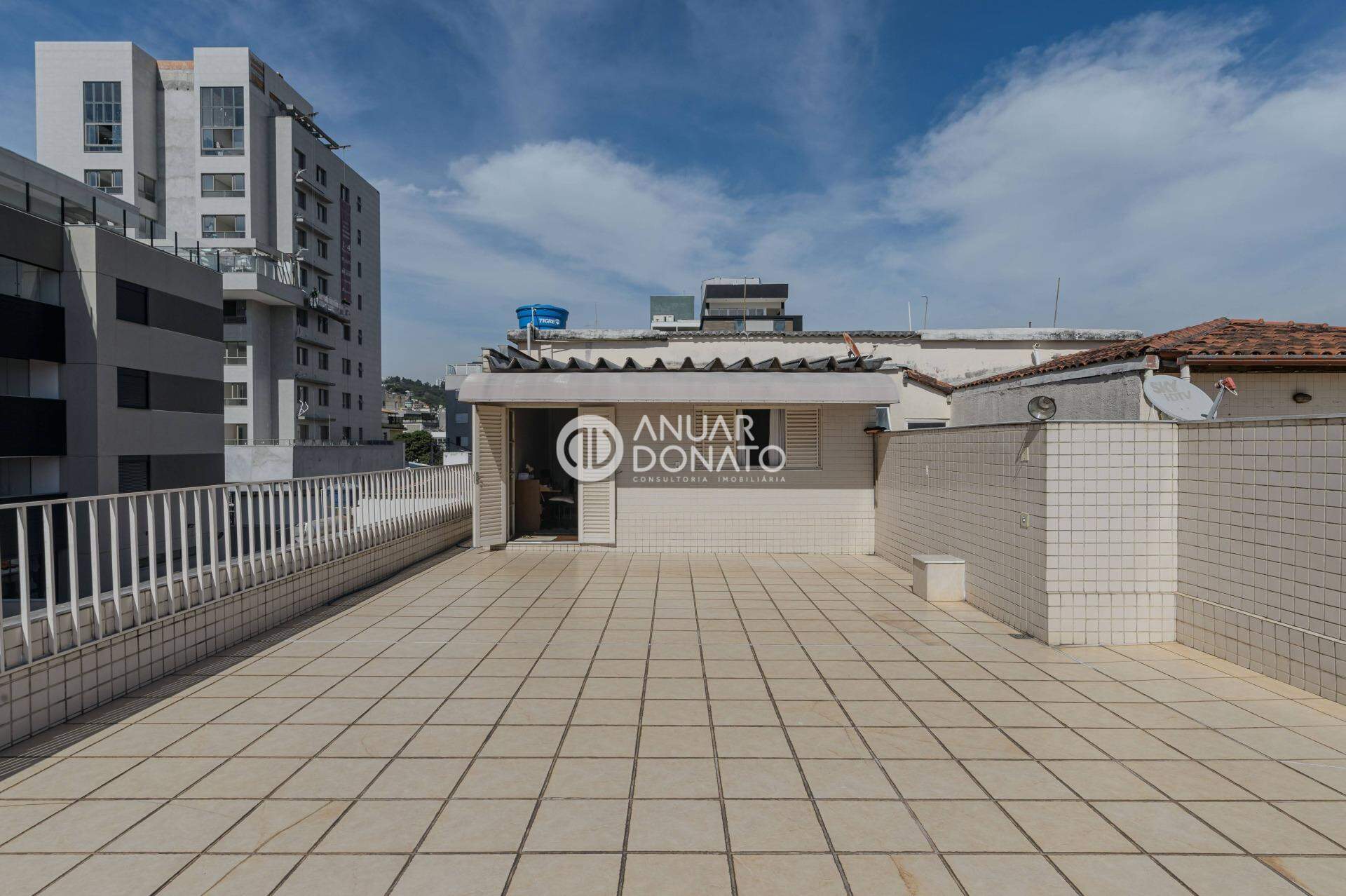 Apartamento com 4 quartos — Santo Antônio, Belo Horizonte