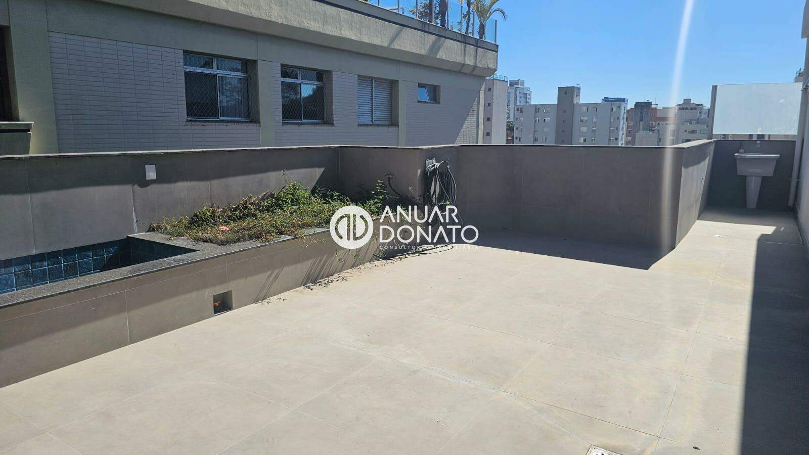 Apartamento com 4 quartos — Santo Antônio, Belo Horizonte