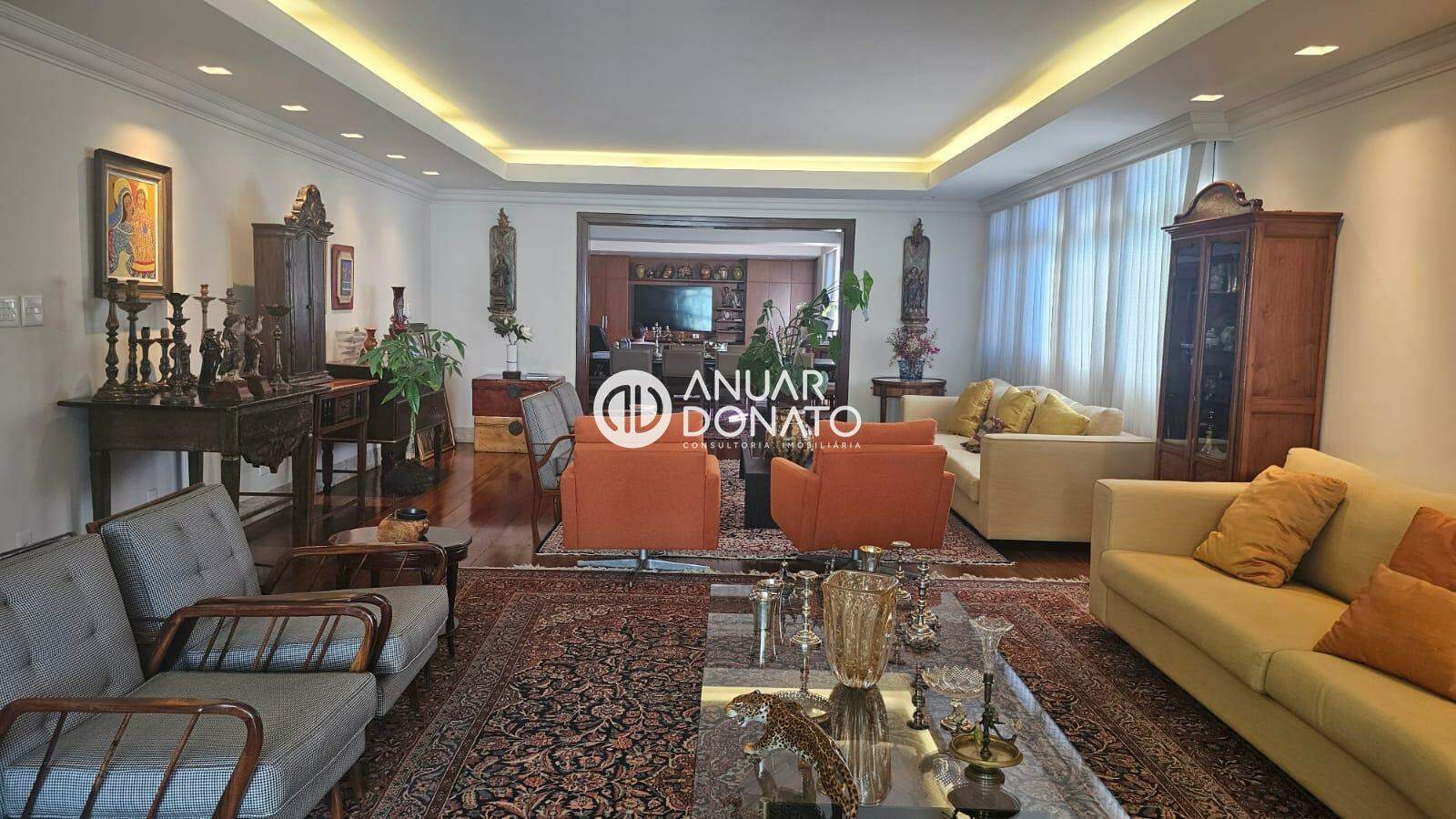 Apartamento com 4 quartos — Lourdes, Belo Horizonte