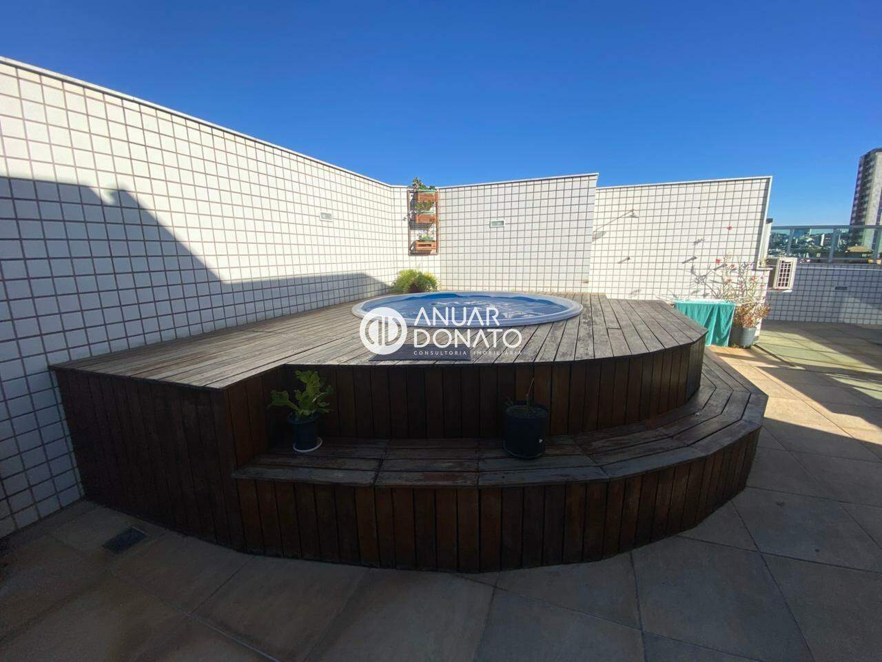 Apartamento com 3 quartos — Santo Antônio, Belo Horizonte