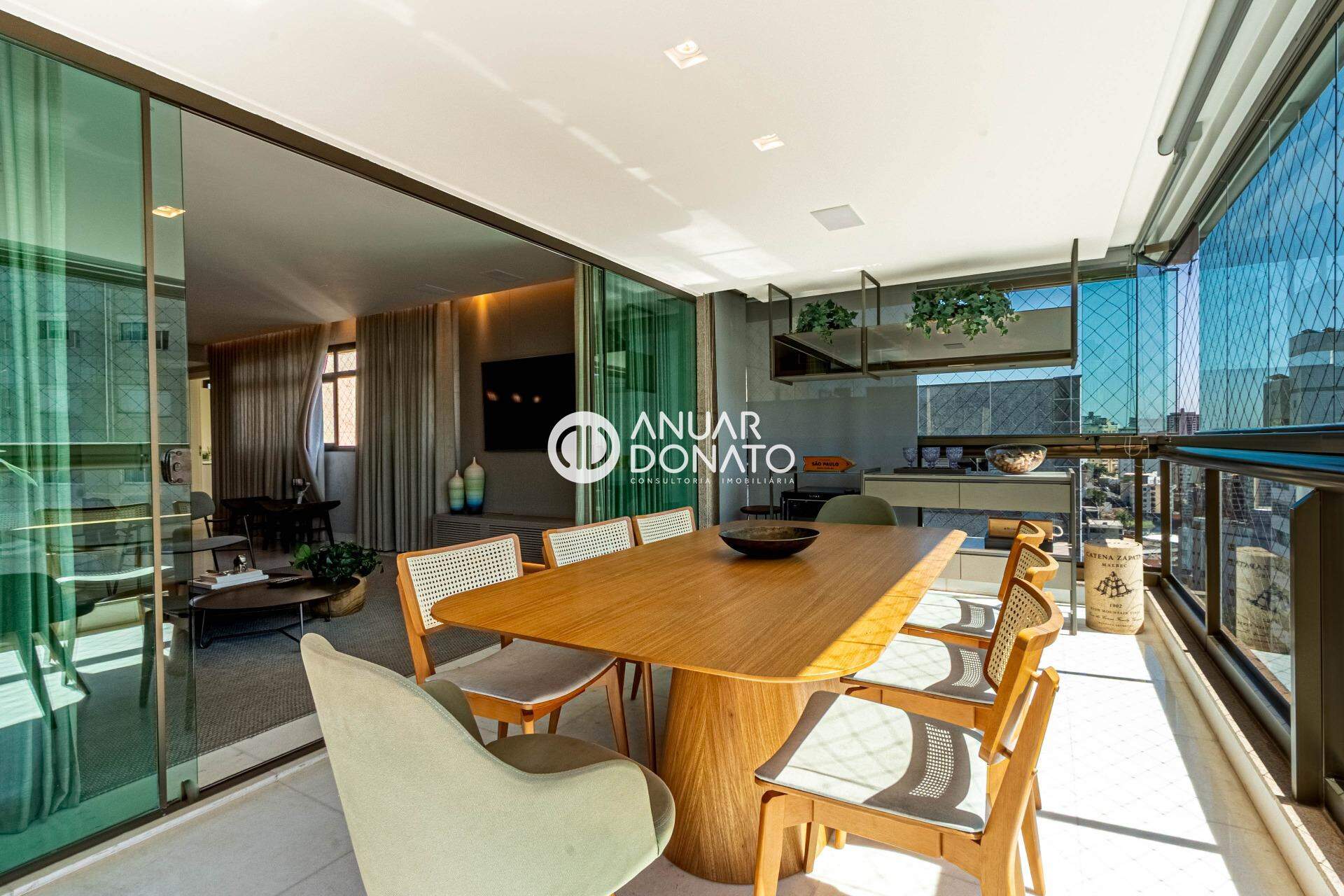 Apartamento com 4 quartos — Carmo, Belo Horizonte