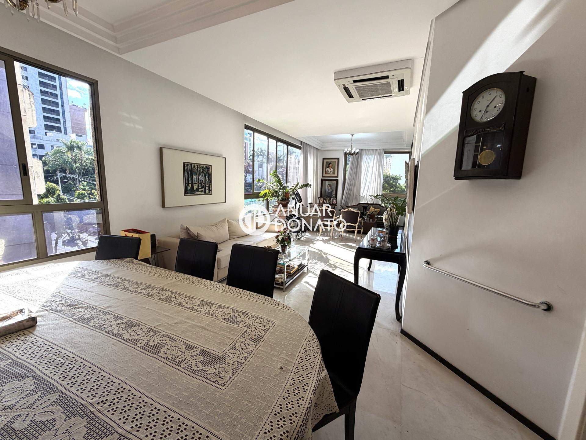 Apartamento com 4 quartos — Lourdes, Belo Horizonte