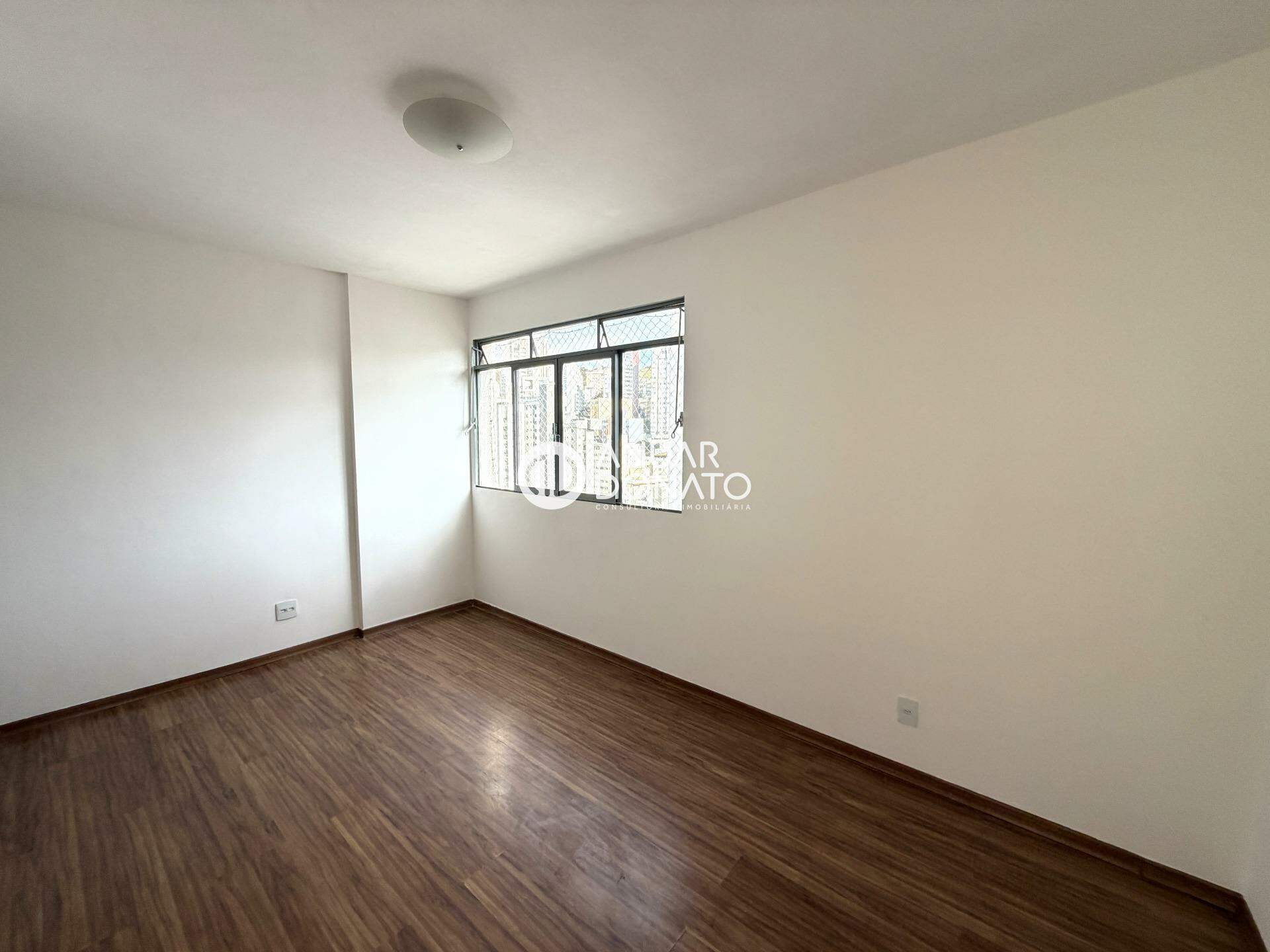 Apartamento com 2 quartos — Sion, Belo Horizonte