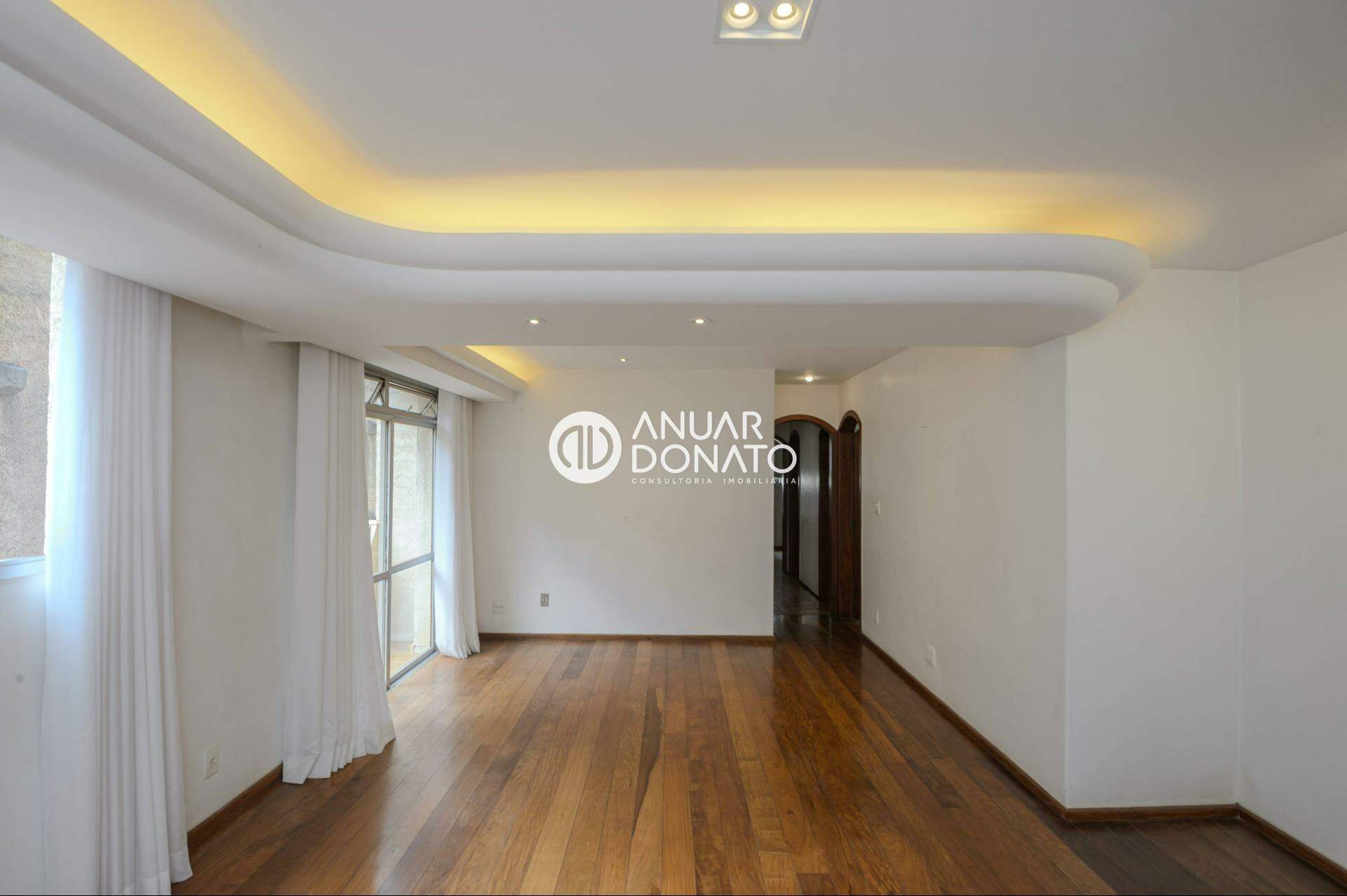Apartamento com 4 quartos — São Bento, Belo Horizonte