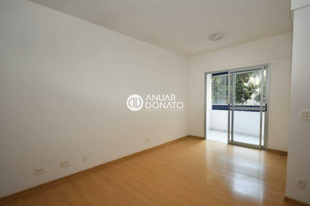 Apartamento com 3 quartos — Vila Paris, Belo Horizonte