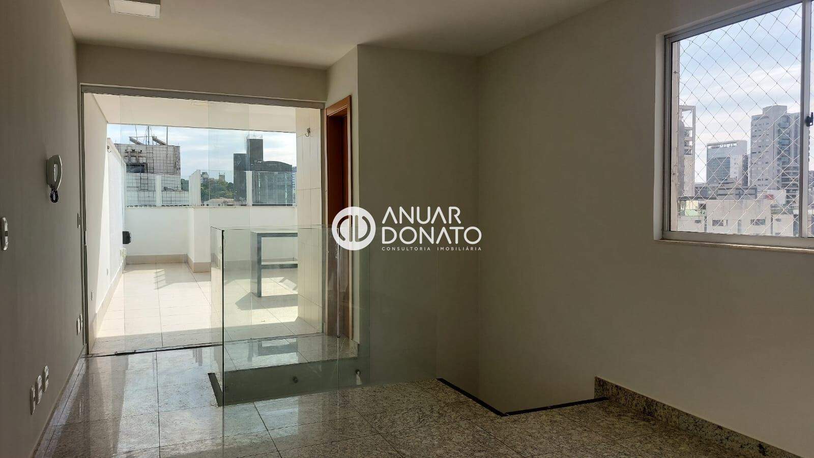 Apartamento com 3 quartos — Santo Antônio, Belo Horizonte