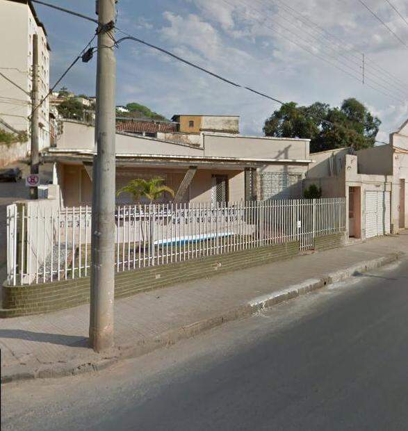 Casa à venda no Centro: 