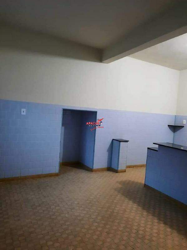 Casa à venda no Centro: 