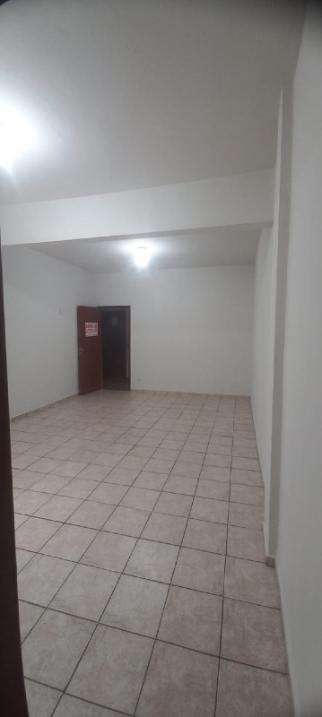 Prédio para aluguel no Centro: 