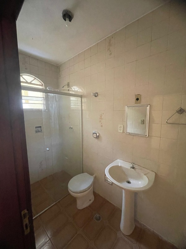 Casa para aluguel no Santo Antônio: 