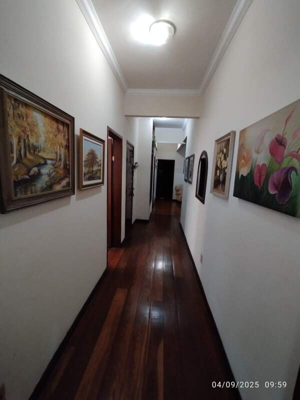 Prédio à venda no Centro: 