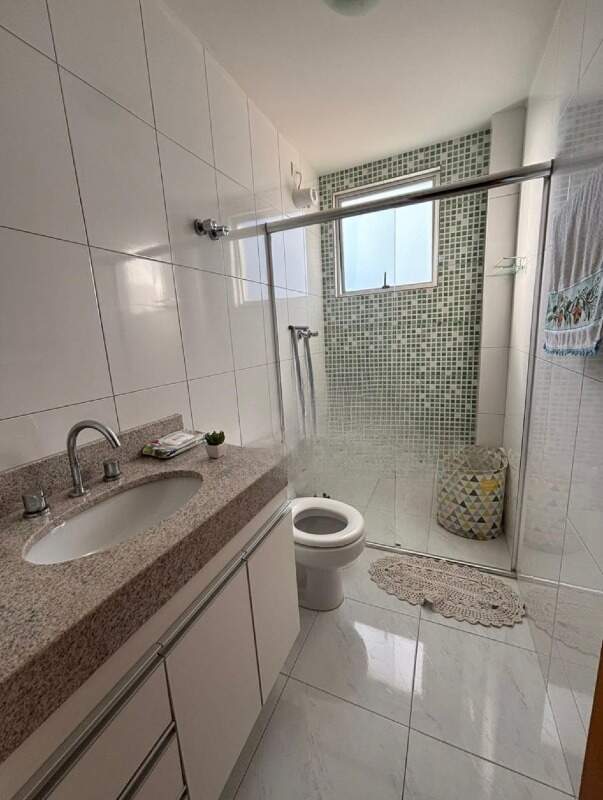 Prédio à venda no Bom Jesus: 