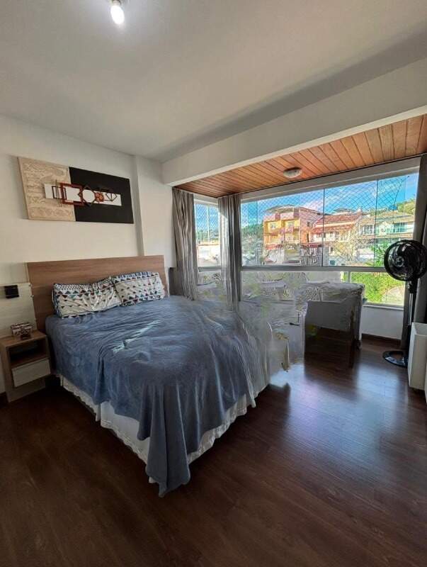 Prédio à venda no Bom Jesus: 