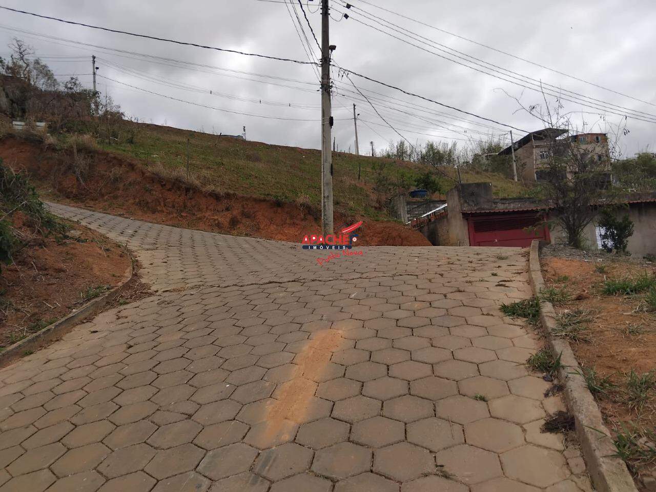 Lote à venda no Nova Copacabana: 