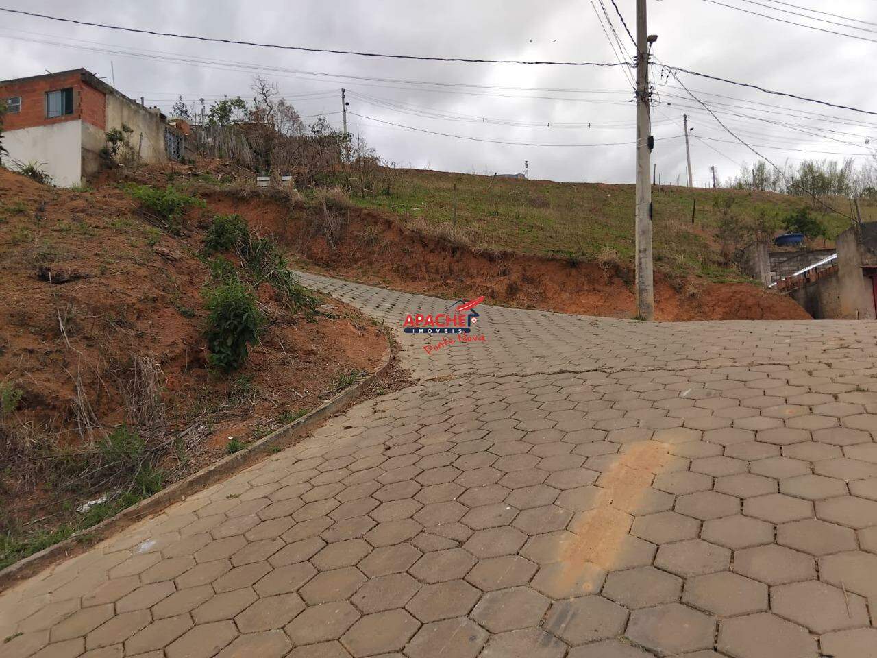 Lote à venda no Nova Copacabana: 