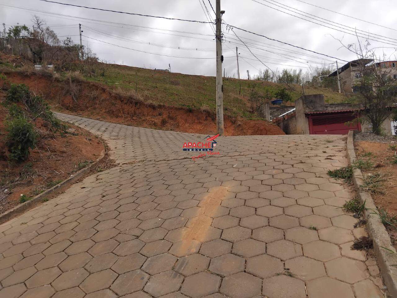 Lote à venda no Nova Copacabana: 