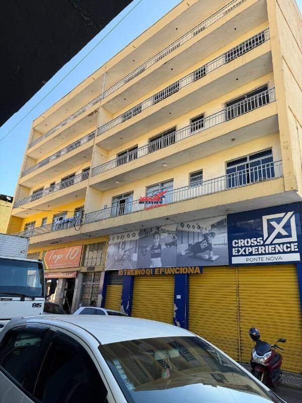 Prédio Comercial à venda no Triângulo: 