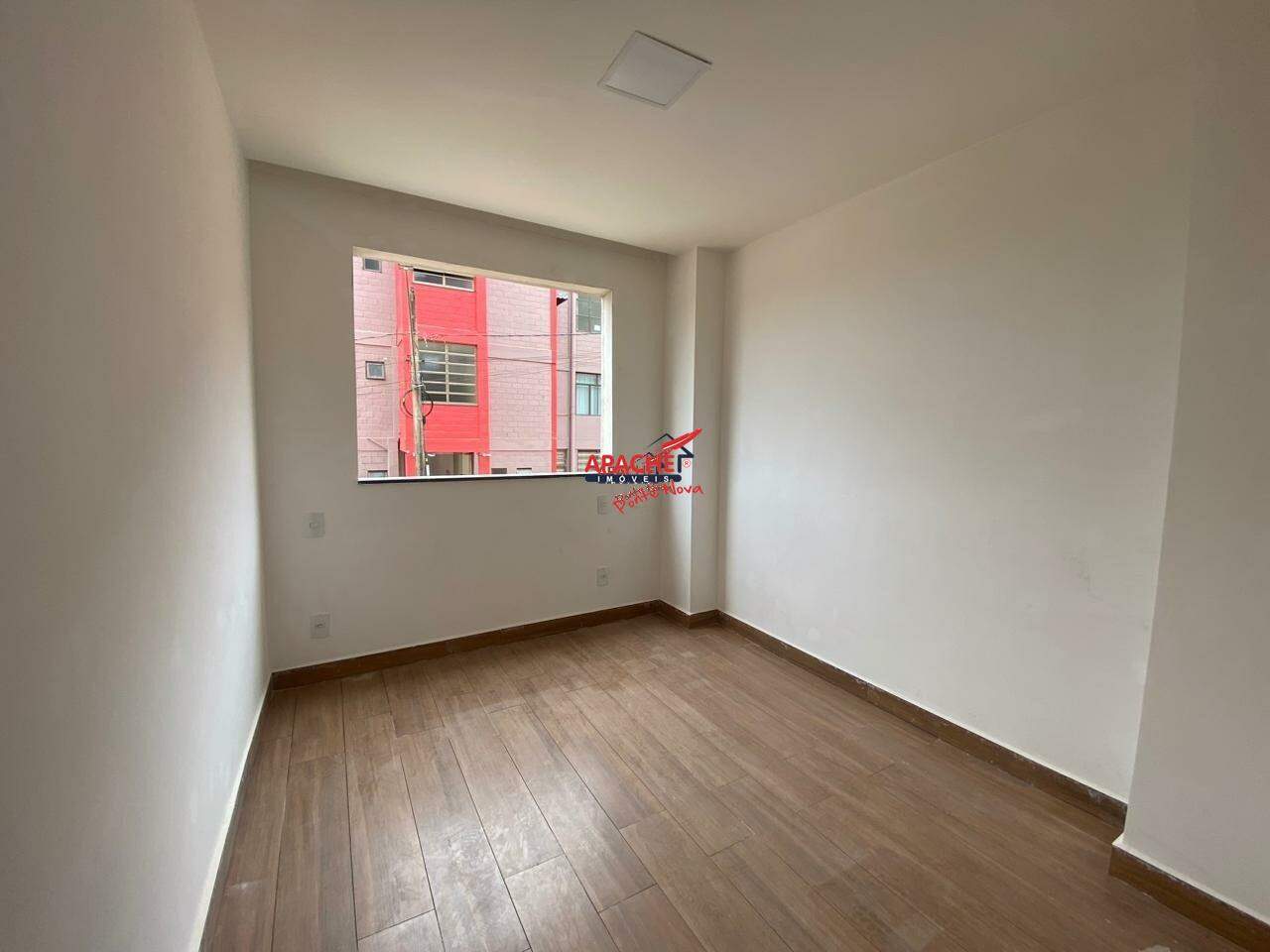 Apartamento com área privativa para aluguel no Paraíso: 