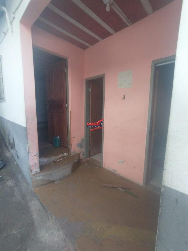 Casa à venda no Palmeiras: 