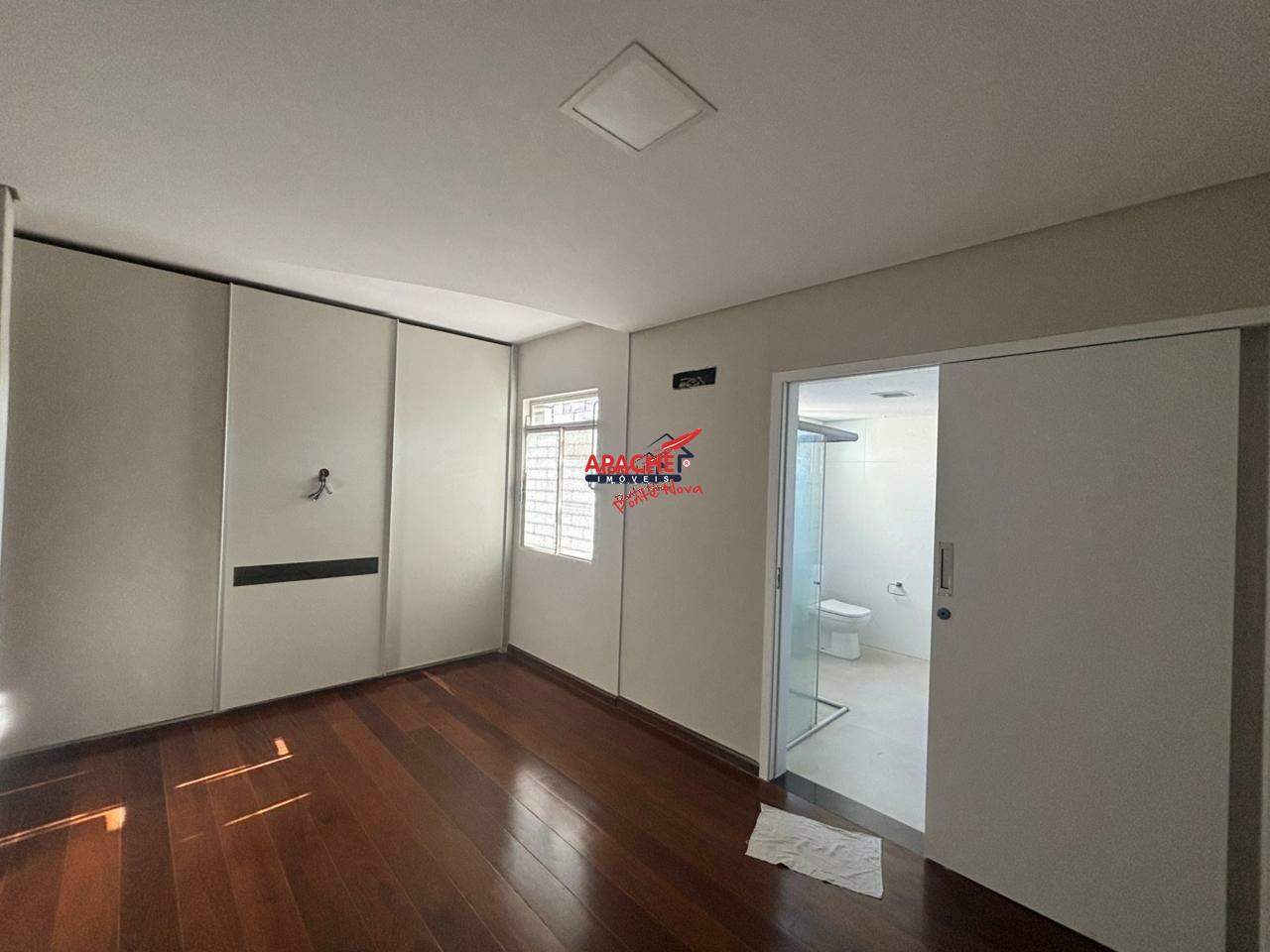 Apartamento à venda no Guarapiranga: 