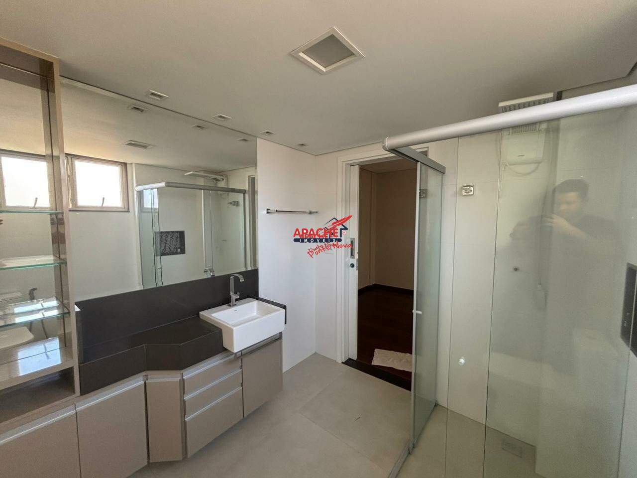 Apartamento à venda no Guarapiranga: 