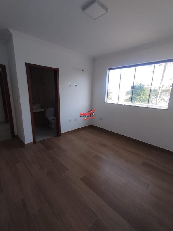 Cobertura à venda no Vale do Sereno: 