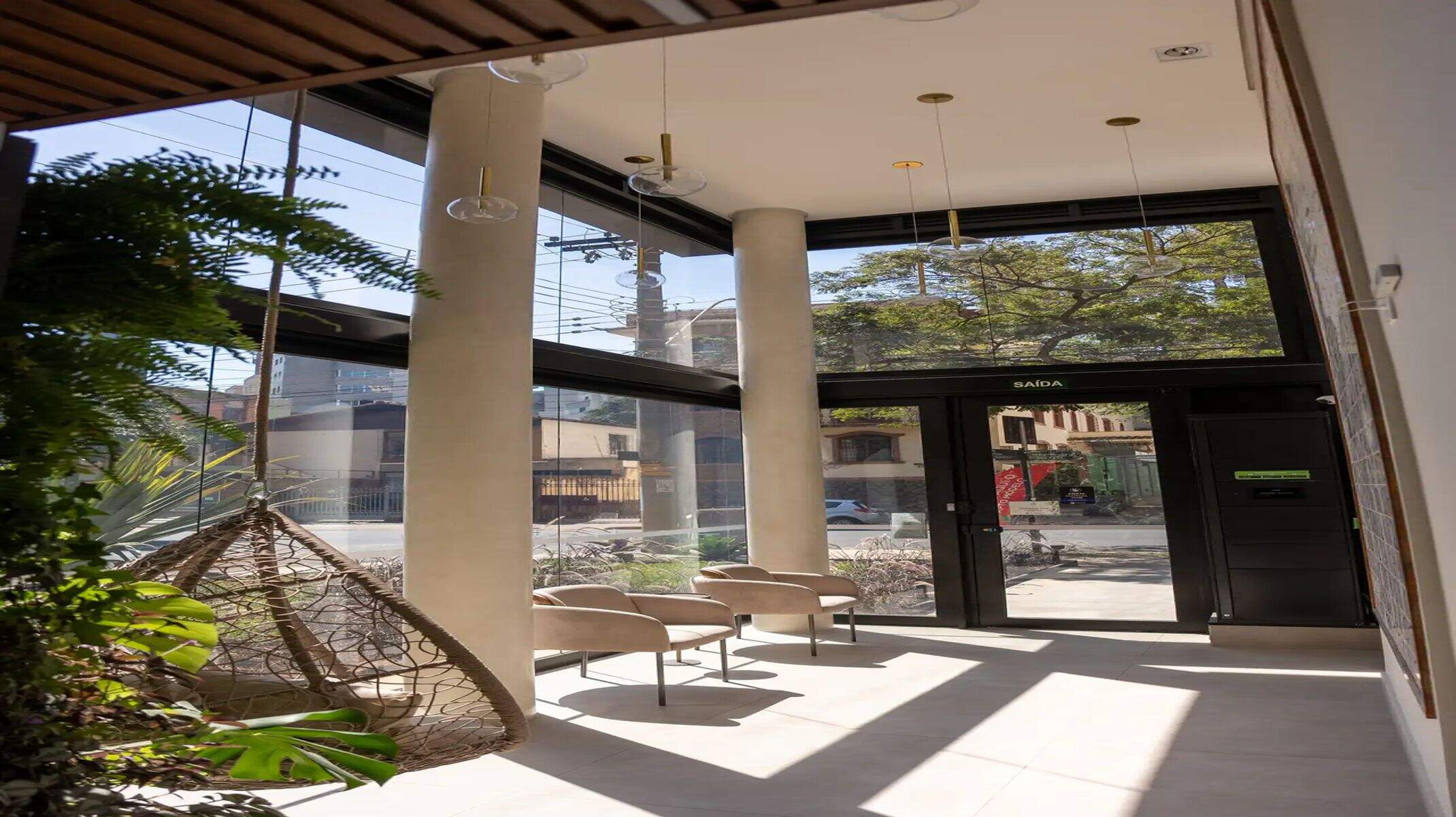 Apartamento à venda no Anchieta: Hall decorado e pé direito duplo